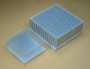 Picture of high density and low density heat sinks